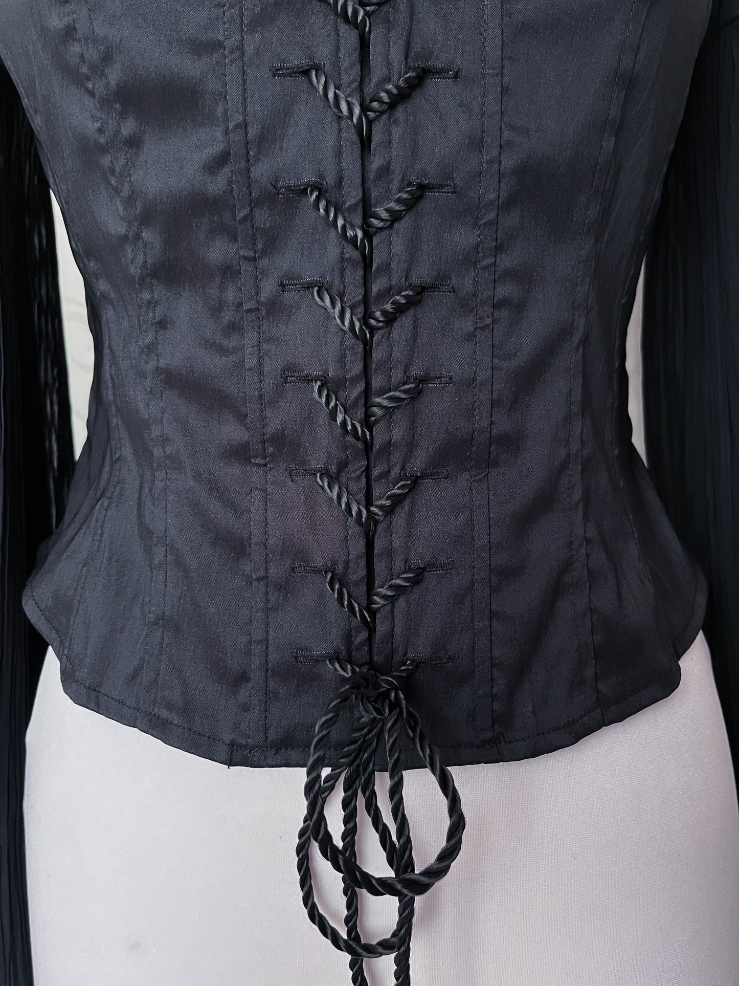 00’s Gothic Vivien Caron lace-up corset with mesh sleeves 🕷️