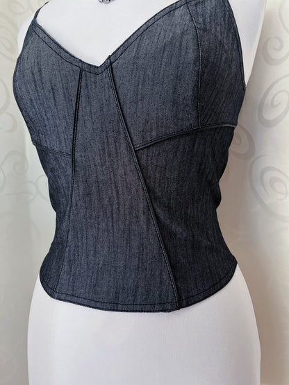 00’s iconic denim lace-up corset top 🖤🕷️