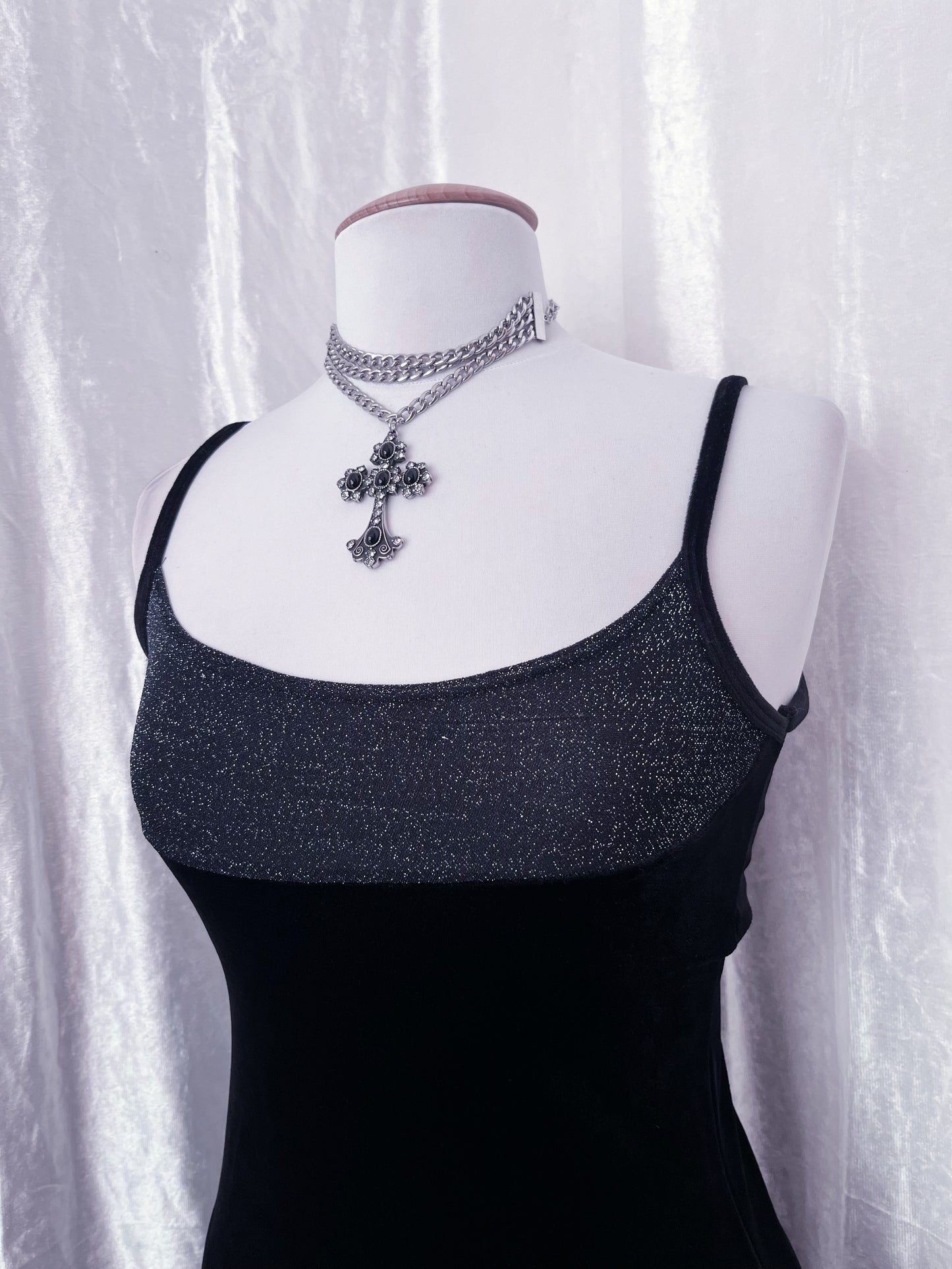 Y2K velvet black dress 🕸️✨