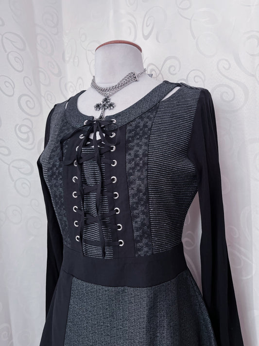 00’s Gothic lace-up patchwork dress 🦇