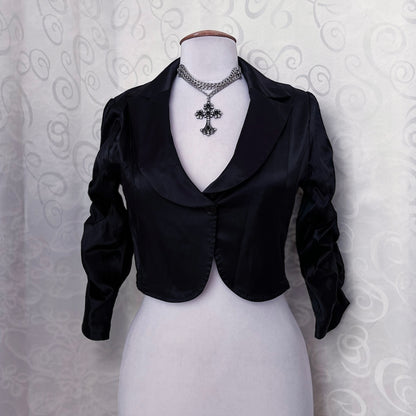 00’s gothic satin black bolero 🕷️