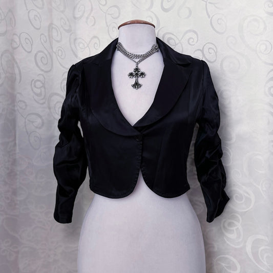00’s gothic satin black bolero 🕷️