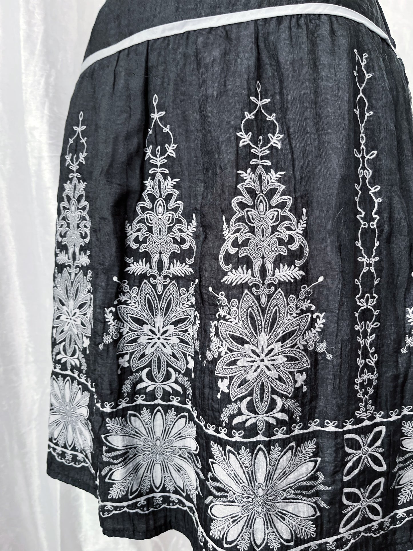 Beautiful coquette skirt