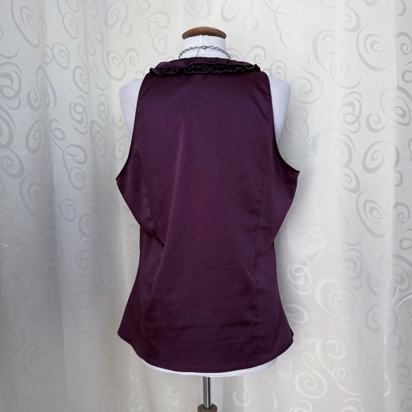 Dark Coquette/Horror Protagonist purple ruffle shirt 💜🗝️