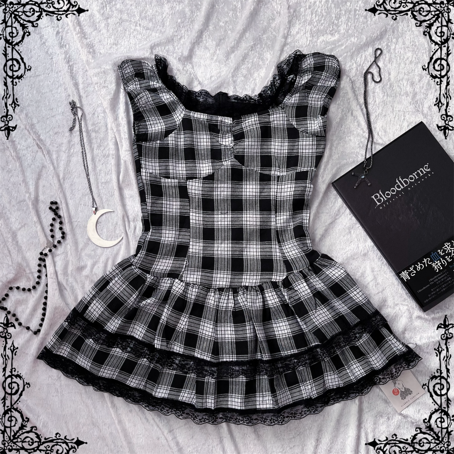 Dark Coquette / Jirai Kei style puffy layered tartan top with lace details 🕷️🎞️