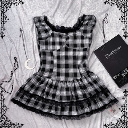 Dark Coquette / Jirai Kei style puffy layered tartan top with lace details 🕷️🎞️