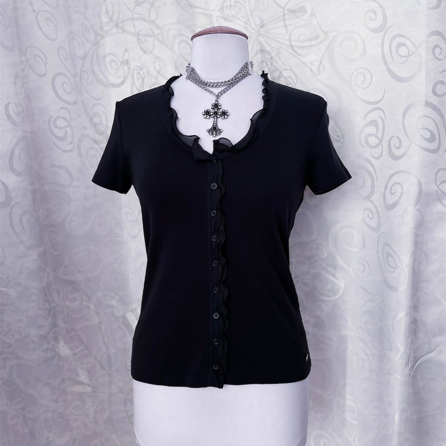 Dark coquette/Gothic cotton black shirt 🕷️