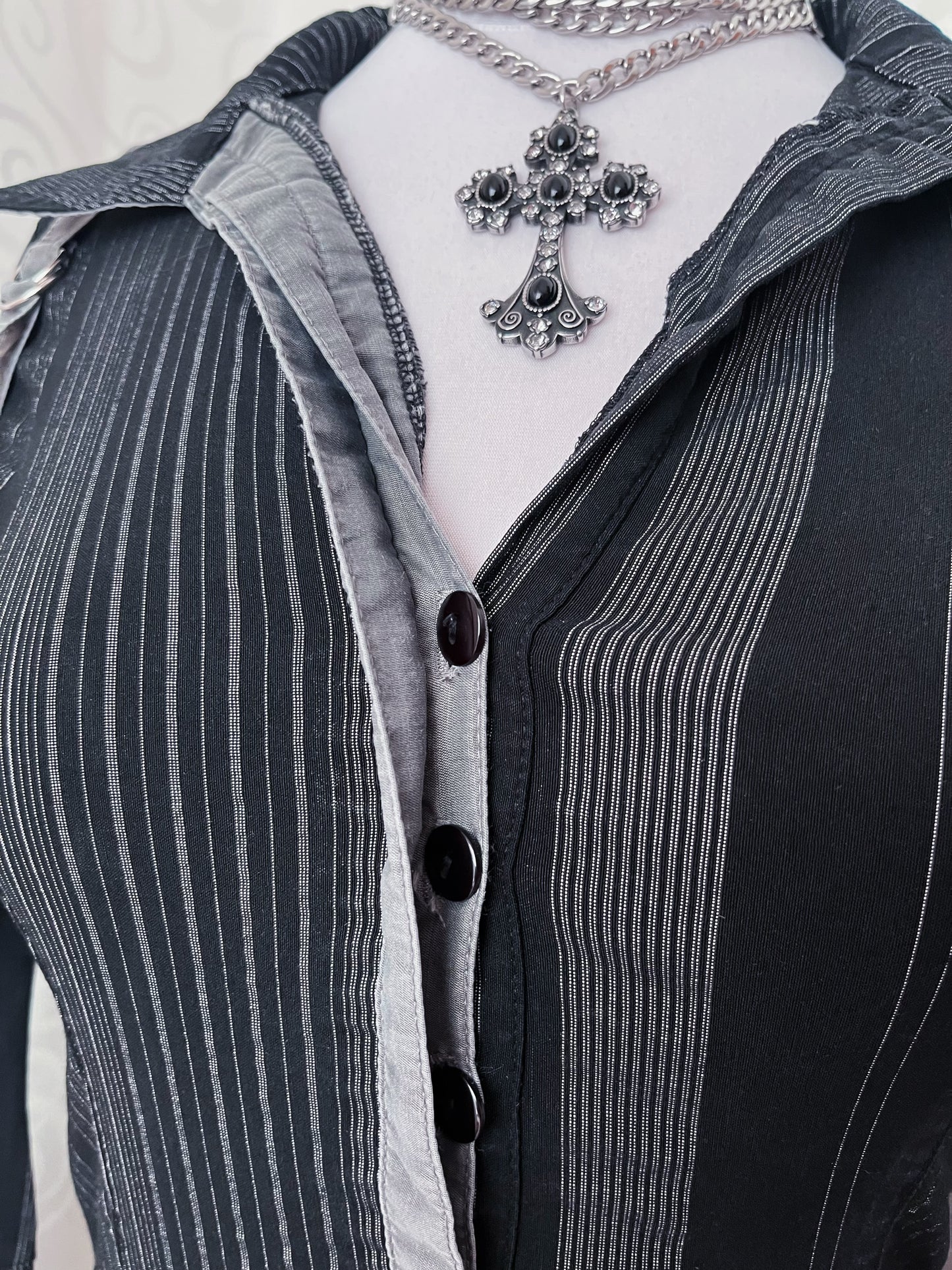 00’s Cache Cache iconic office striped dress with belt details 🖤🗡️