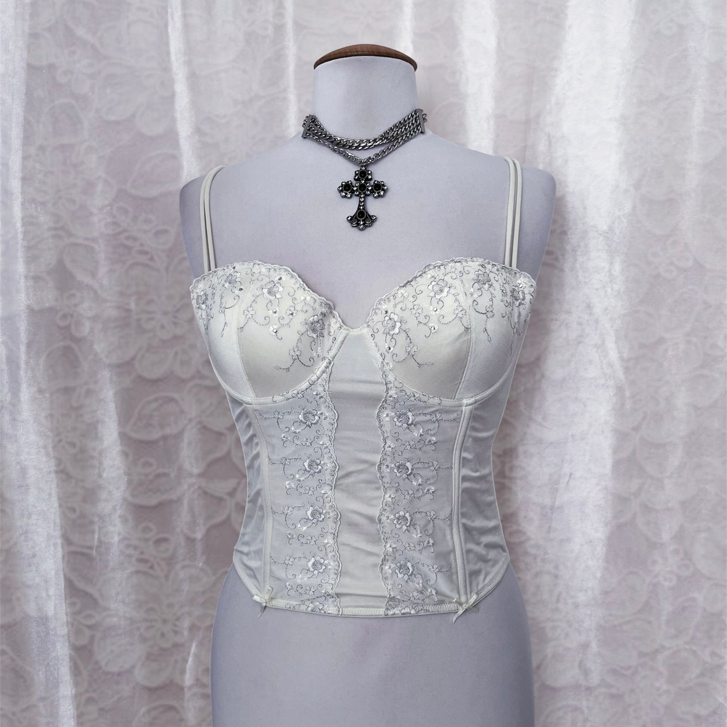Angelic white corset top 🪽