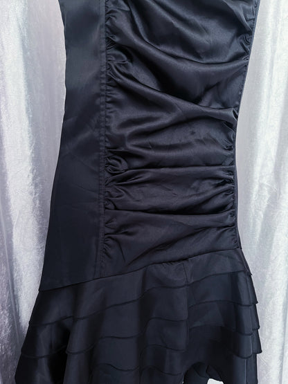 Beautiful witchy black saten dress 🦇