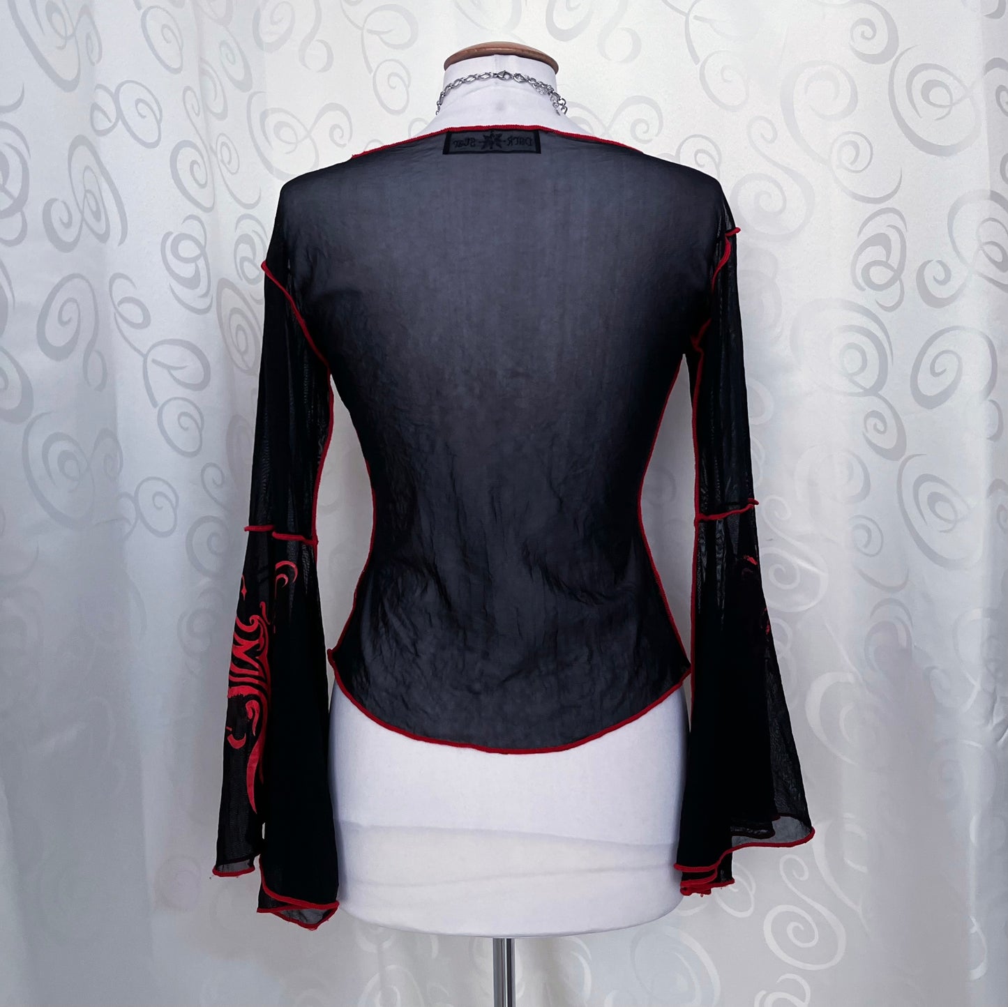 00’s Dark Star gothic mesh tribal print top with bell sleeves 🫀❤️