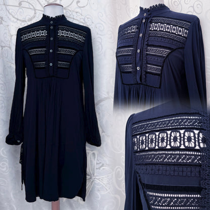 00’s gothic jirai kei navy dress with velvet details 🦇