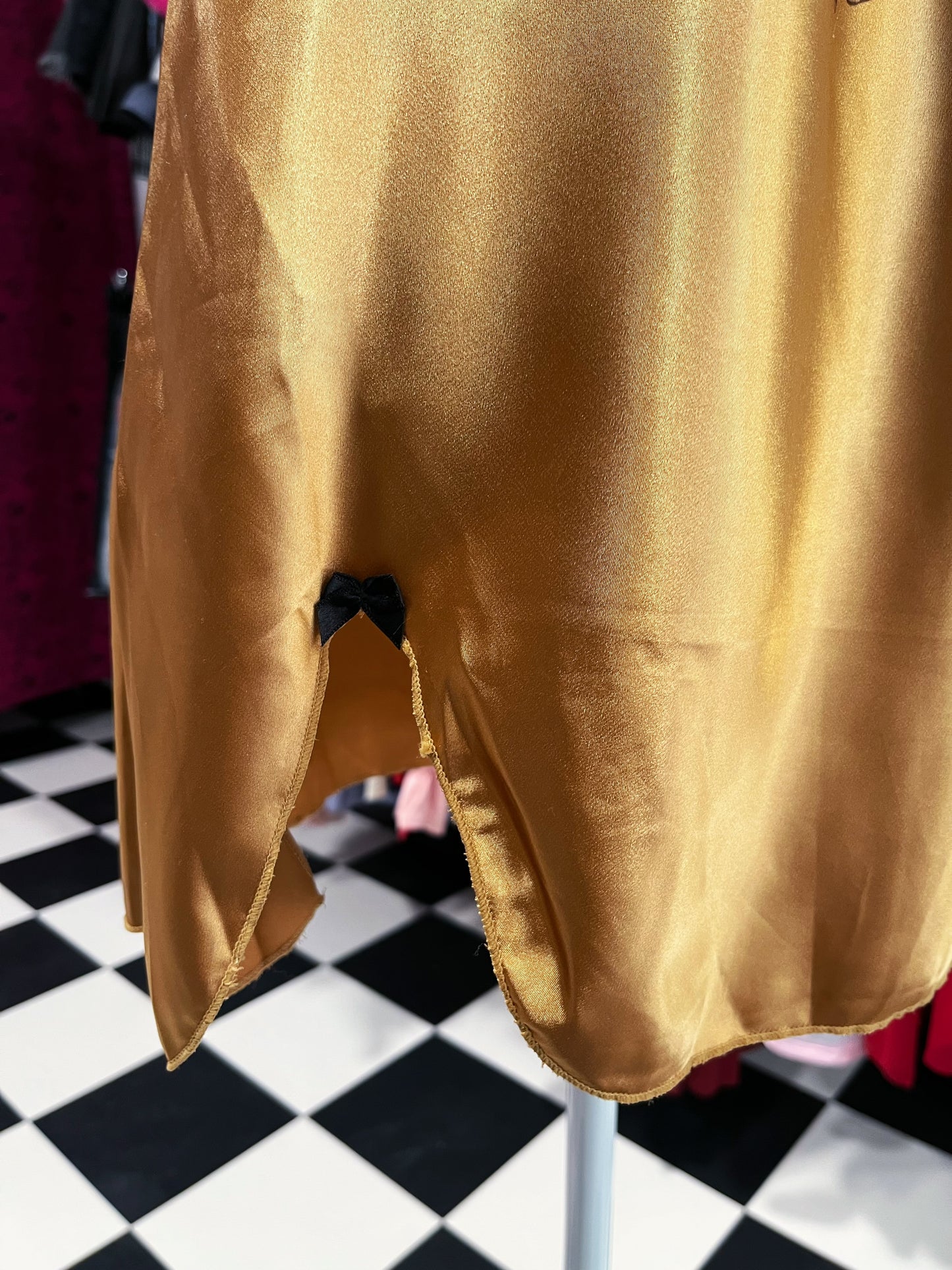 Joan of Arc REWORKED golden satin nightgown 🗡️