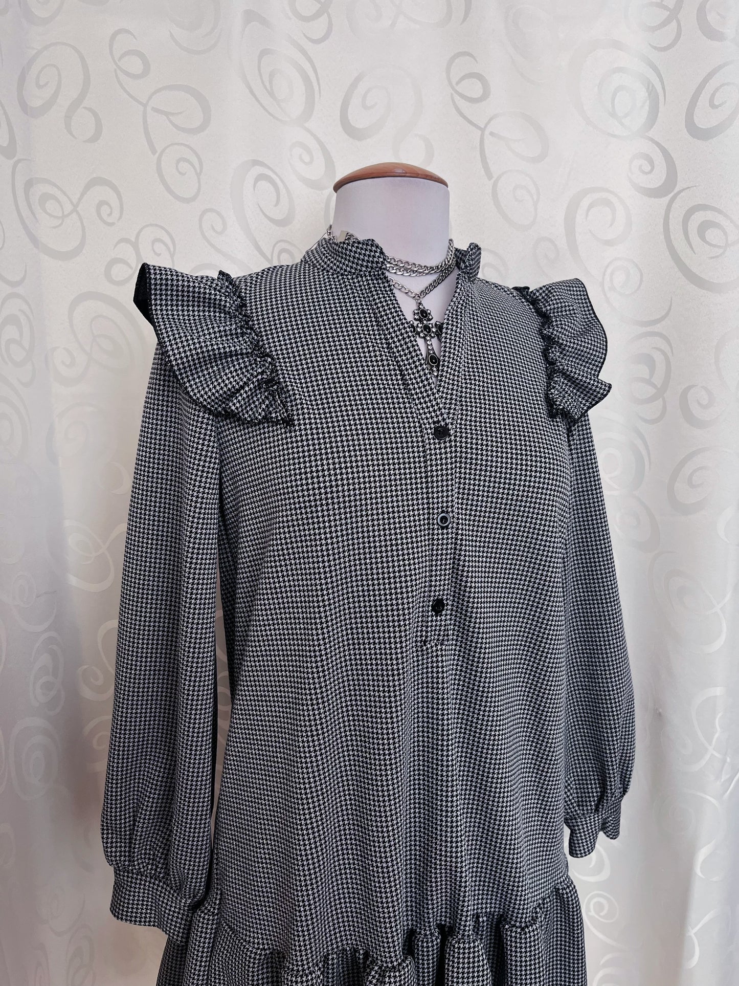 Gothic/Jirai Kei style checked dress 🖤🕷️