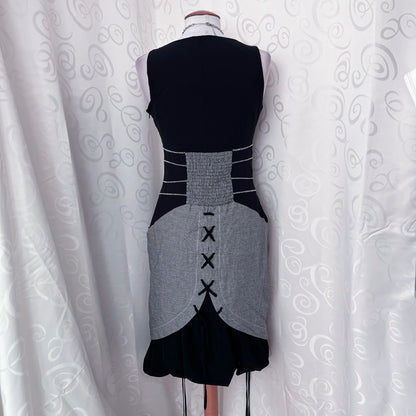 00’s iconic Dark Coquette plaid dress with lace up back detail 🗝🏰