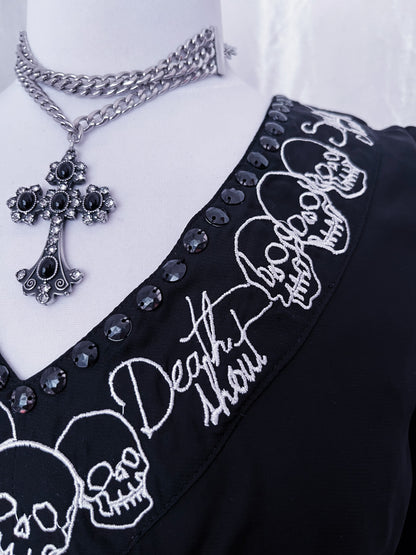 DEADSTOCK Japanese Ghost of Harlem Oversize Mesh top with embroidered skull details 💀