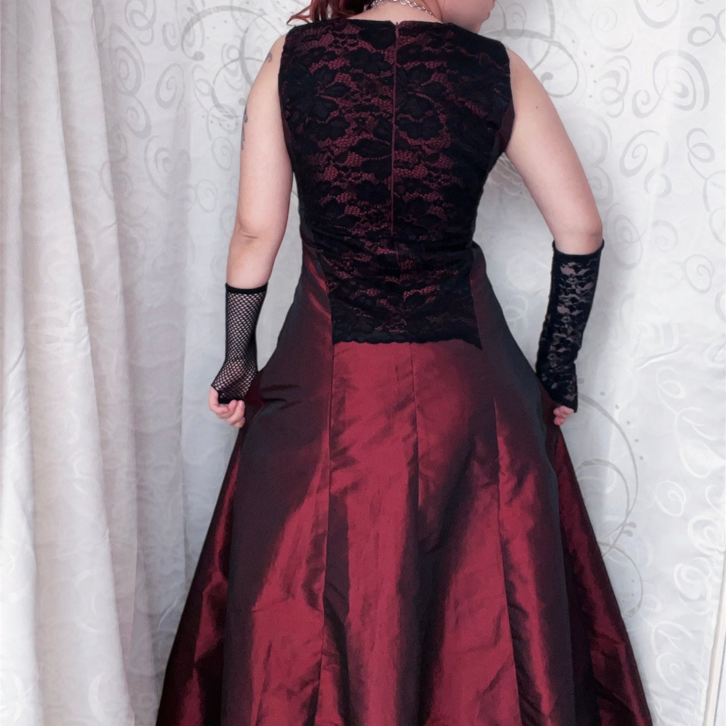 00’s gothic vampire burgundy dress ❤️🏰