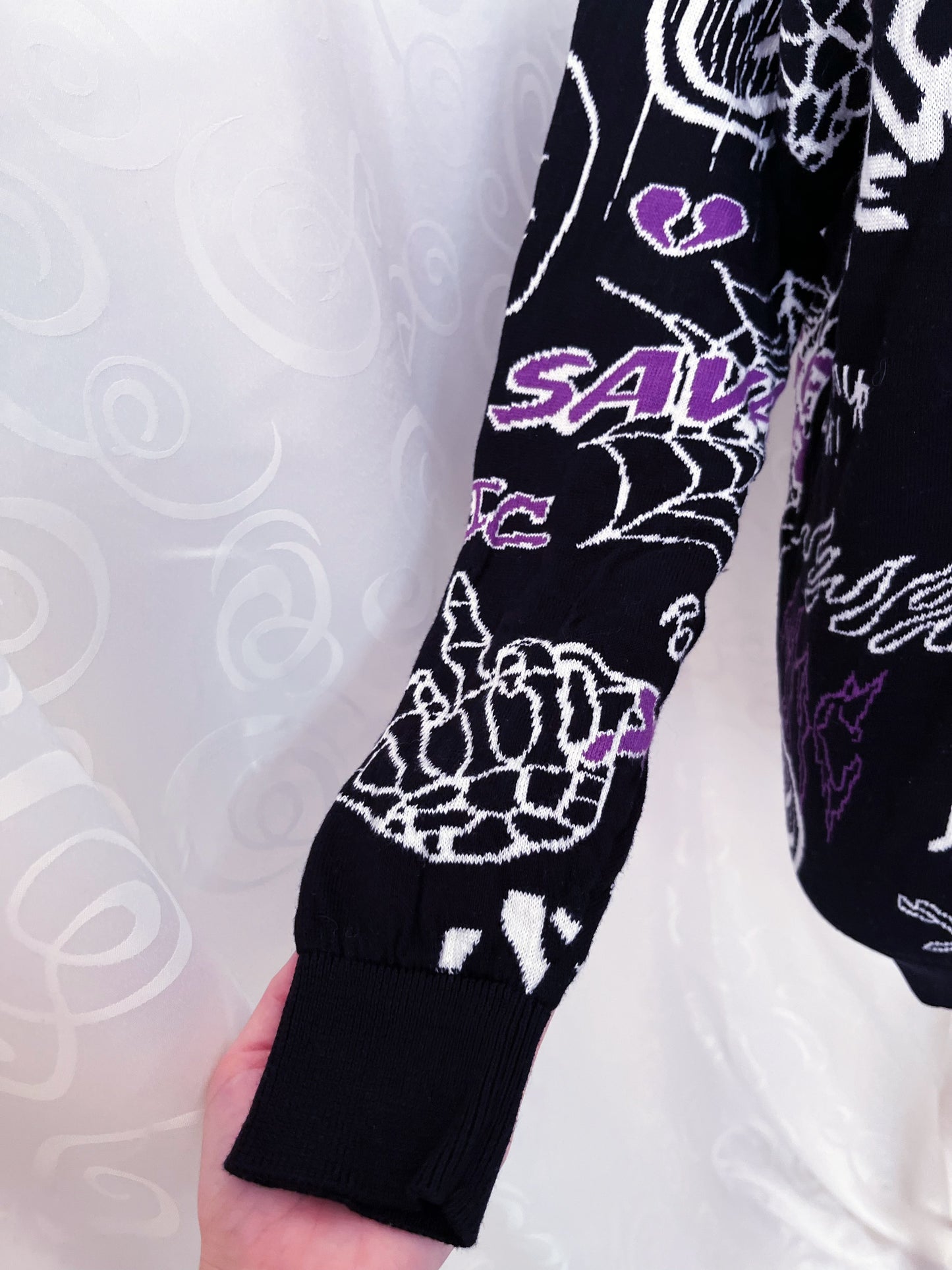 FSBN Skater knit with skull & other details 💀