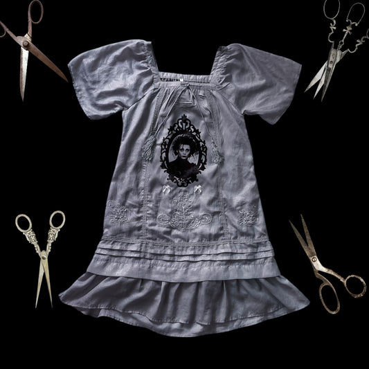 Edward Reworked 00's victorian style embroidered grey dress ✂️🏰