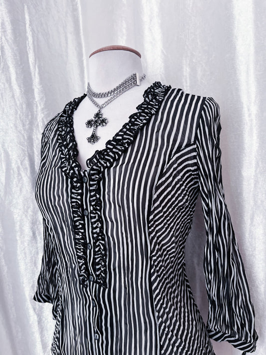 Gothic striped mesh shirt with ruffles details 🌀🦇