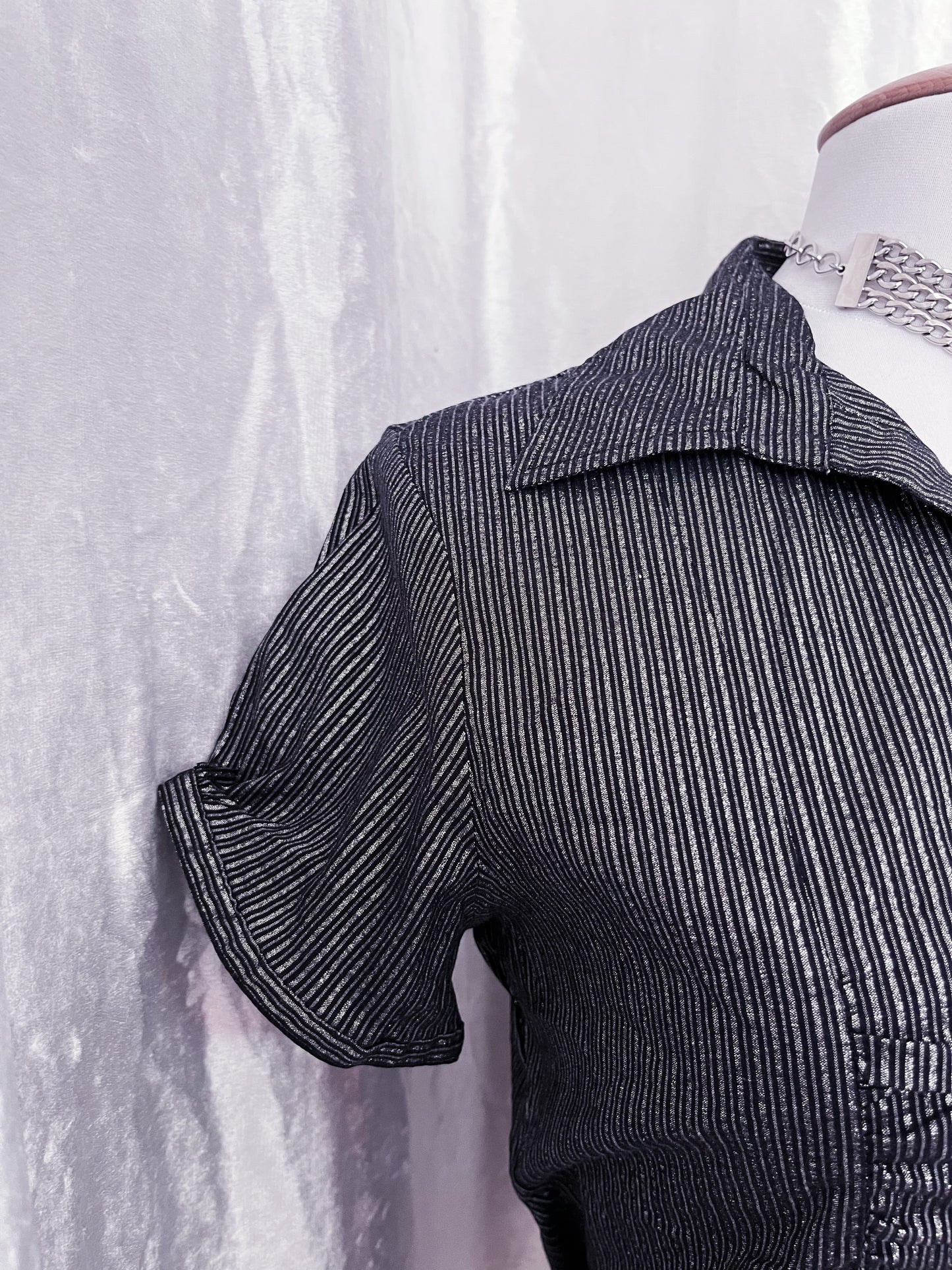 Gothic silver striped shirt 🕸️🎀
