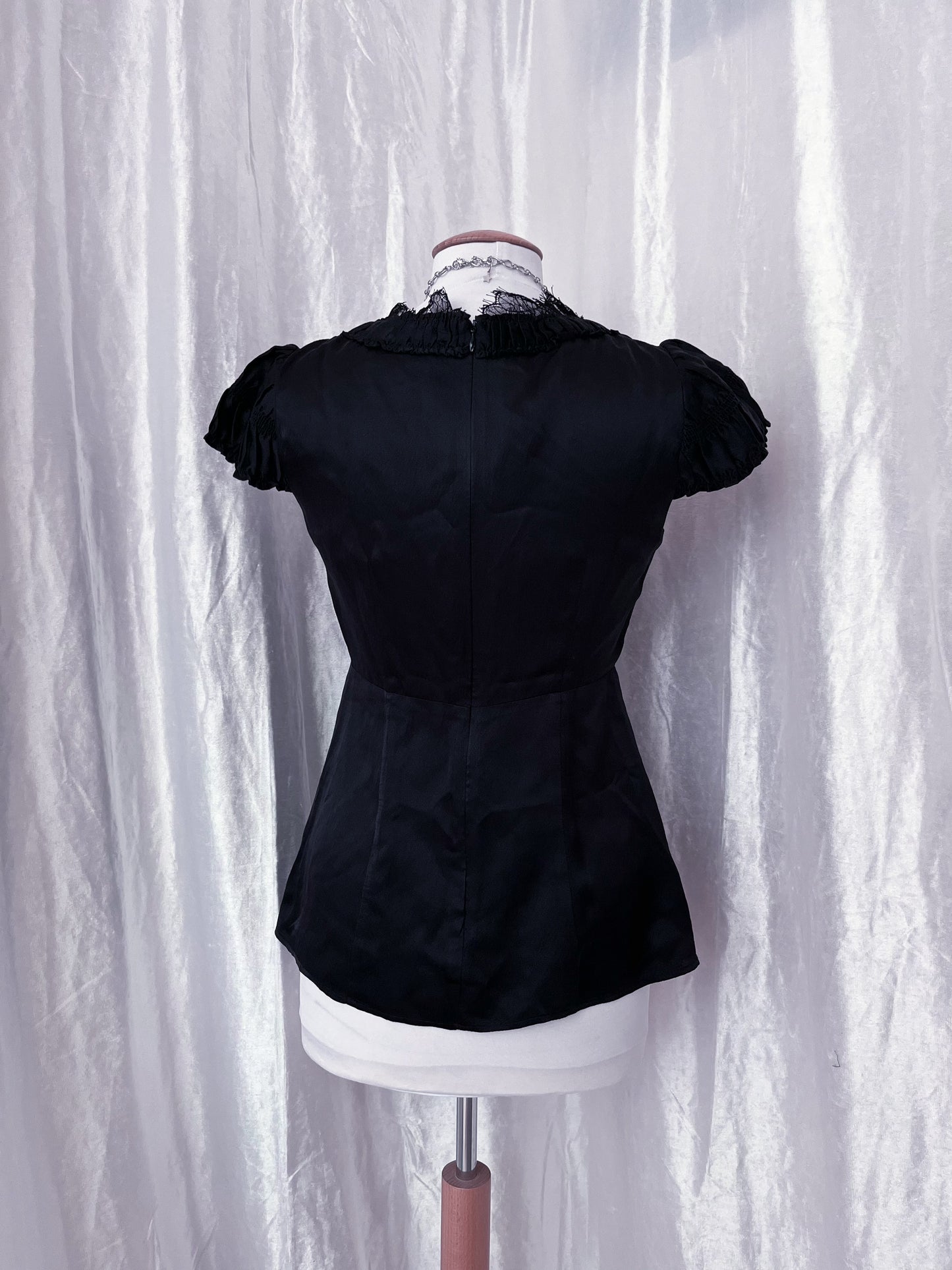 00's gothic silk ruffle black top 🦇