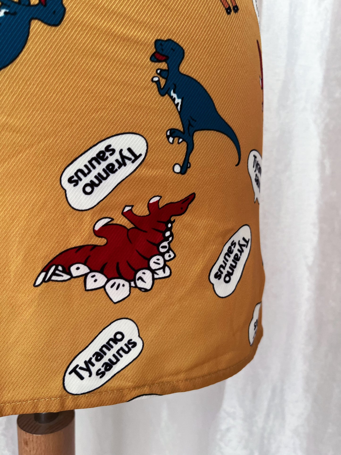 Modern Chinese Cheongsam Qipao dress with dinosaurs print 🦕🦖