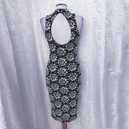 00’s Lipsy asian style Qipao black & white embroidered dress 🐇🕷