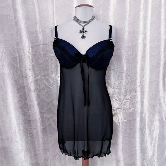 Stunning mesh & lace babydoll 🦋