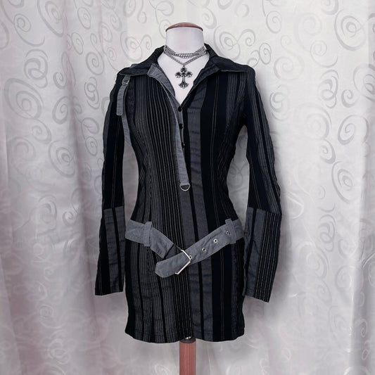 00’s Cache Cache iconic office striped dress with belt details 🖤🗡️