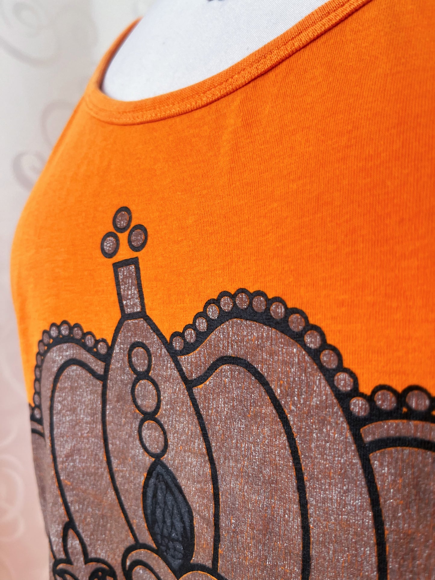 2011 Limited Edition Sanrio’s Hello Kitty Dutch Majestic tee 🐱🎀