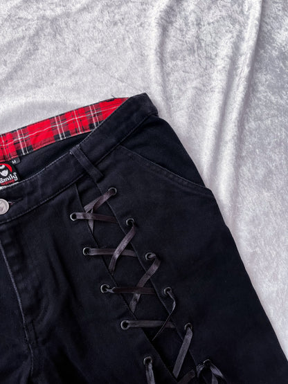 00’s Emily the Strange low-waisted lace-up jeans 🎸💀