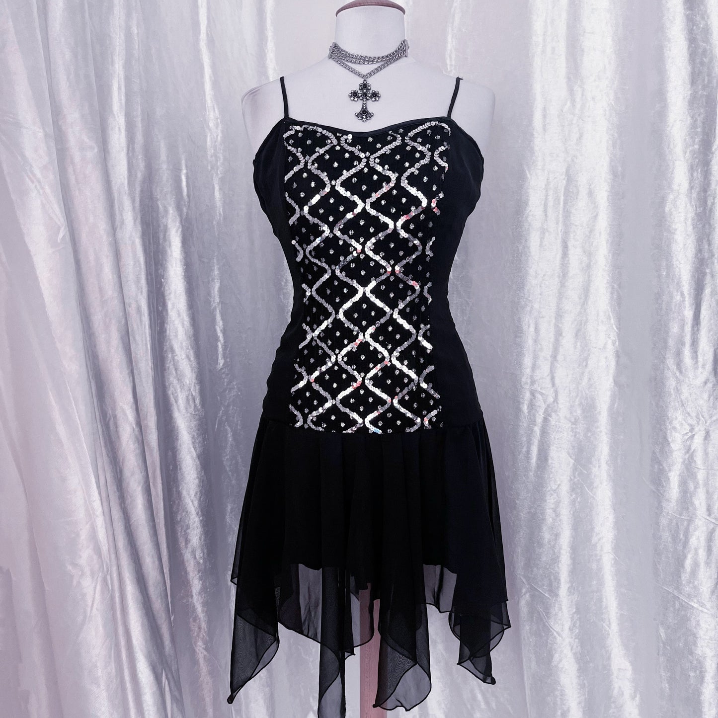 Witchy glam asymmetrical dress ✨💀