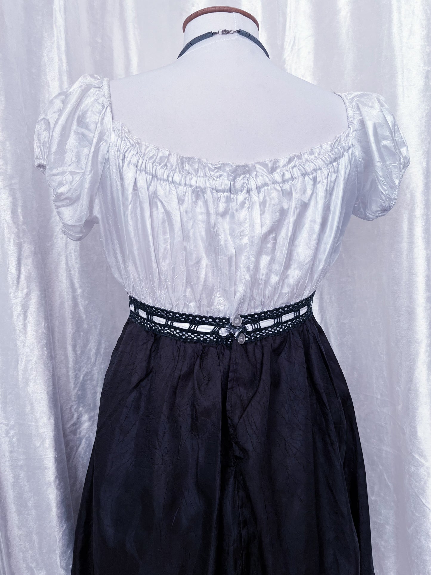 00’s milkmaid gothic coquette dress ⋆.ೃ࿔*:･
