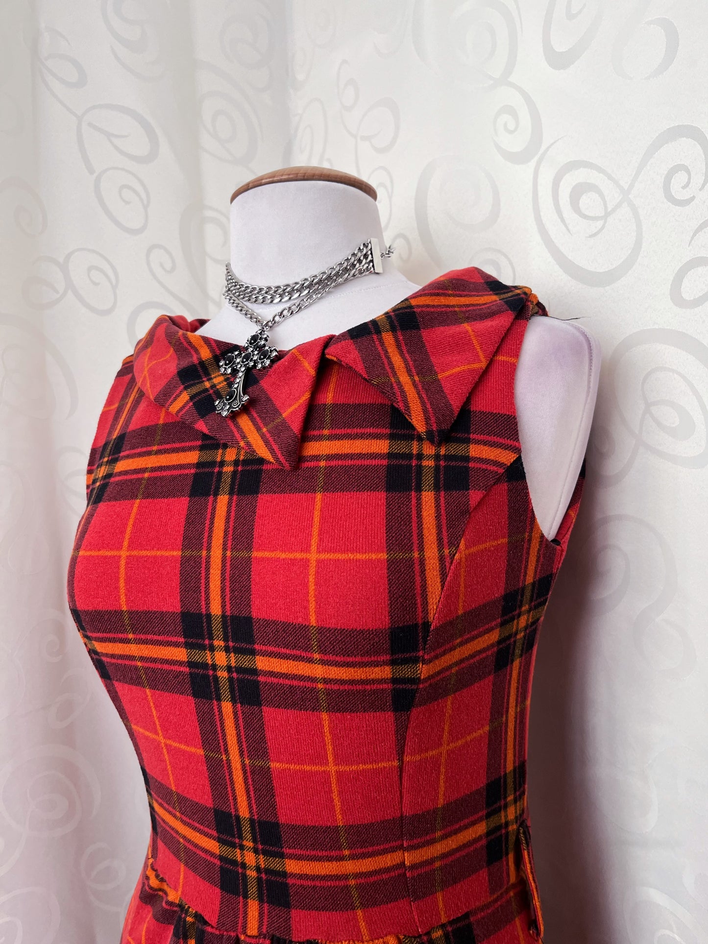 Alternative punk style tartan dress 🎸❤️