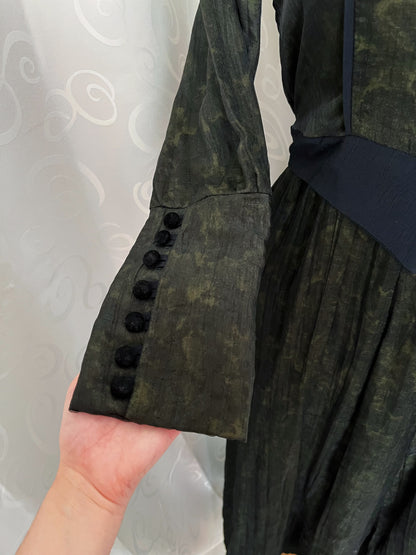 Medieval renaissance dark olive maxi dress 🫒🧚🏾🗡️