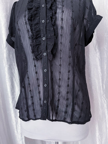 Gothic ruffle mesh embroidered shirt 🦇