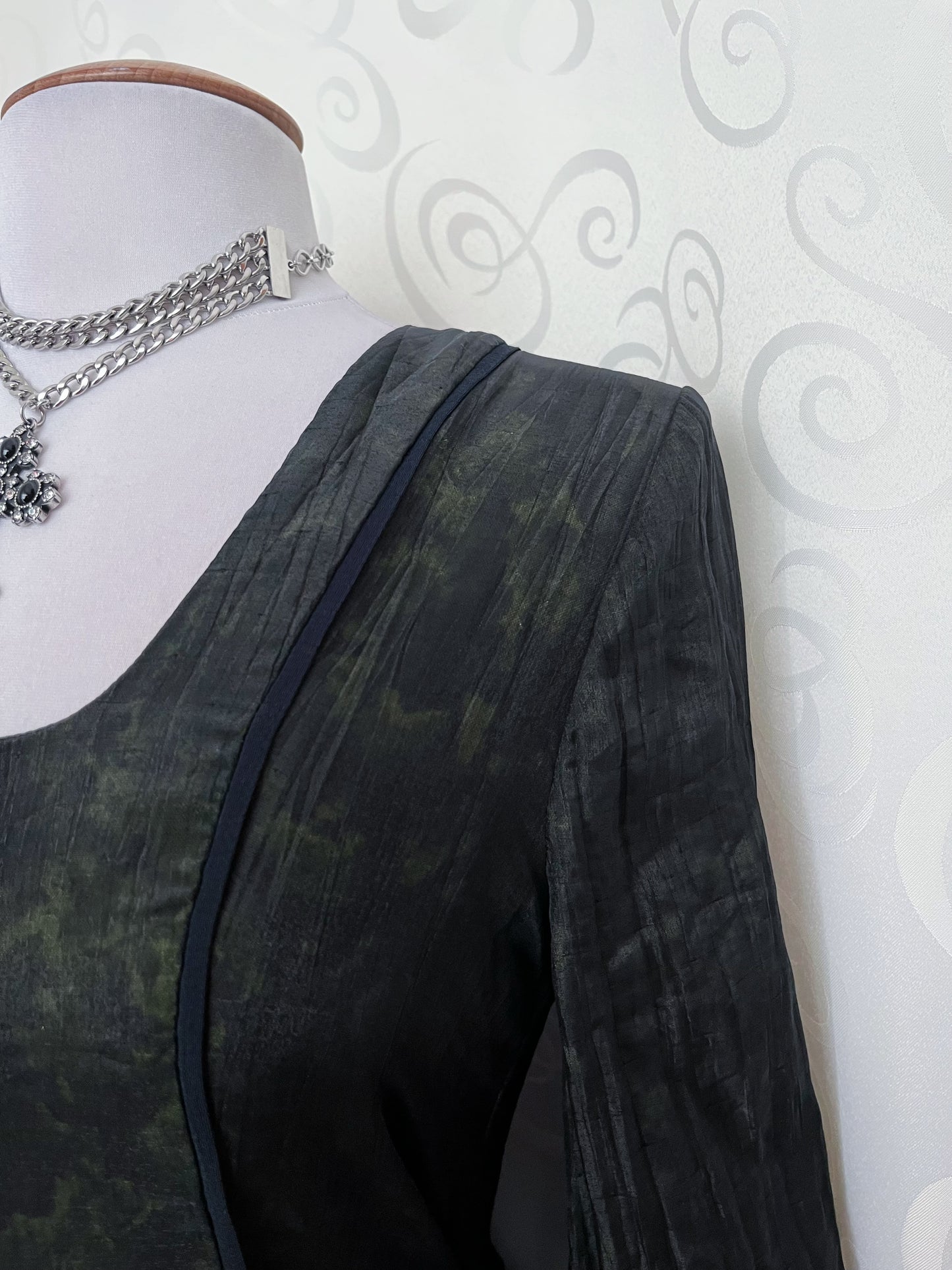 Medieval renaissance dark olive maxi dress 🫒🧚🏾🗡️