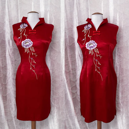 Stunning red Qipao/Cheongsam red dress with embroidery details 🍡👹