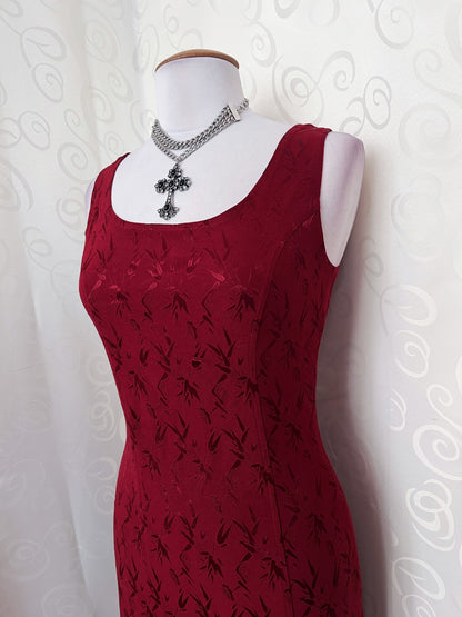 00’s stunning vampire burgundy brocade dress 🩸🦇