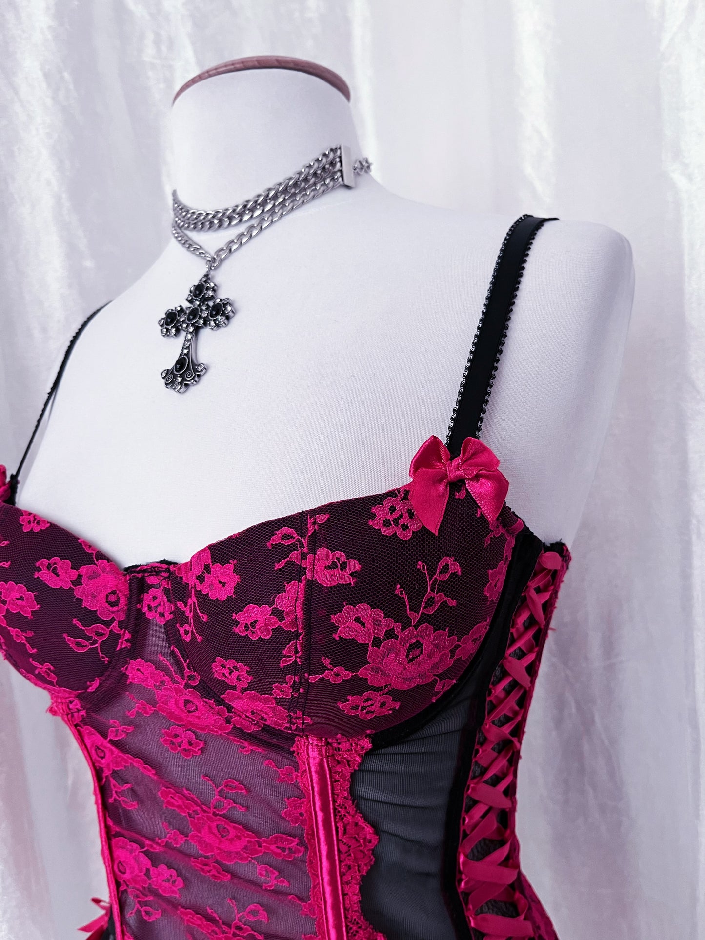Hot pink gothic mesh corset 🎀