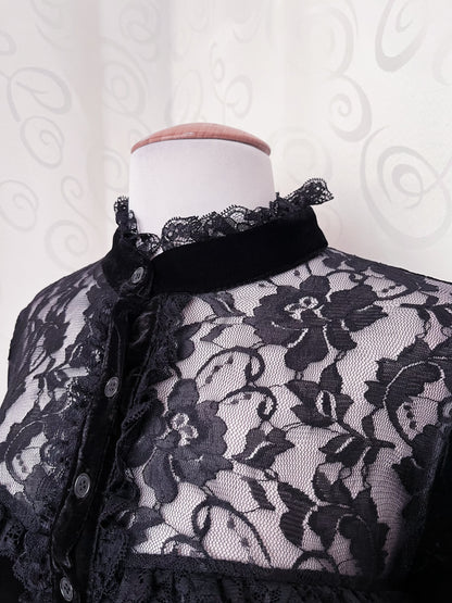 Dracula Gothic victorian style black velvet lace shirt 🖤🦇