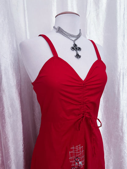 00’s red embroidered summer dress 🌹