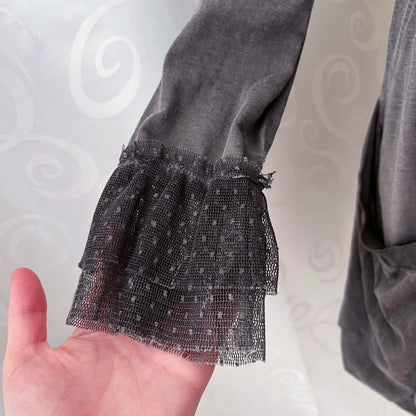 00’s Knight/Medieval style grey dress with bead details & pockets 🗡️