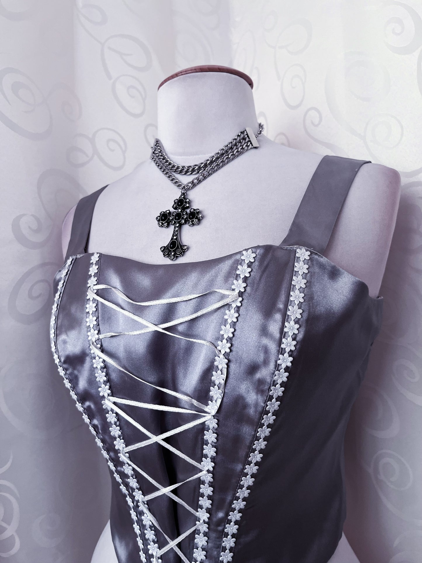 Whimsy silver corset 🩶💍