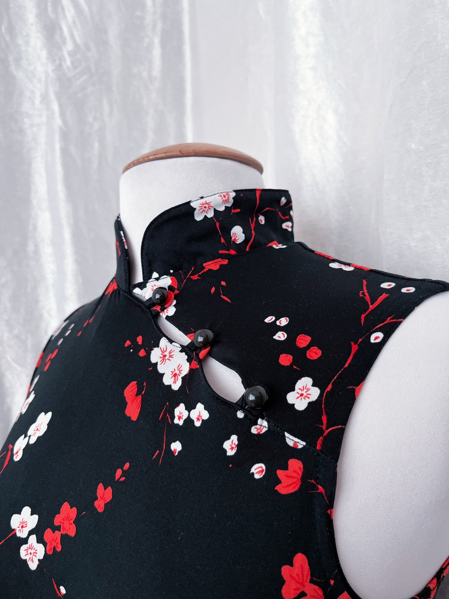 Pimkie Asian Qipao style floral dress 🌹