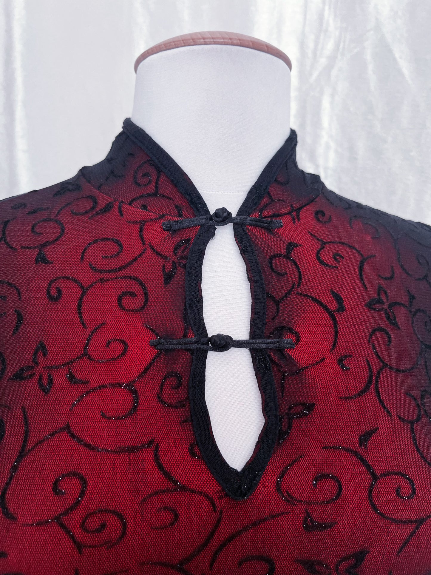 00's iconic mesh & velvet qipao style dress ❤️🖤