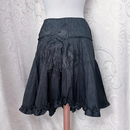 00’s whimsygoth grey skirt 🌀🩶