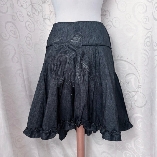 00’s whimsygoth grey skirt 🌀🩶
