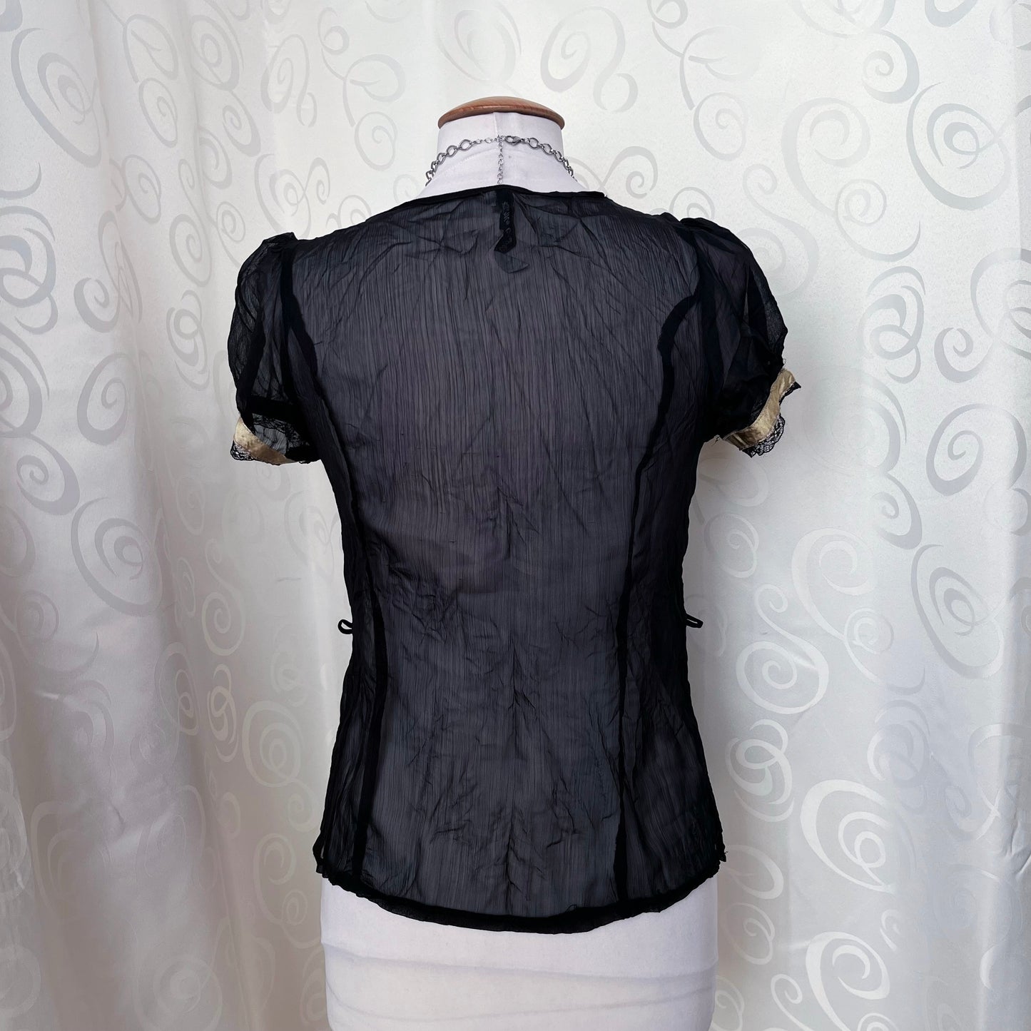 Dark coquette/Gothic mesh shirt with beautiful ruffle details🕷️🎞️